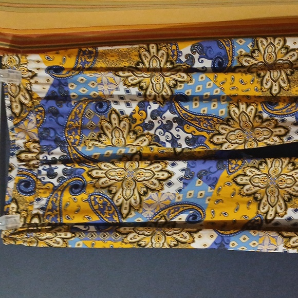 Sunny Leigh Floral Patterned Blue and Yellow Skirt size XL - Picture 2 of 5
